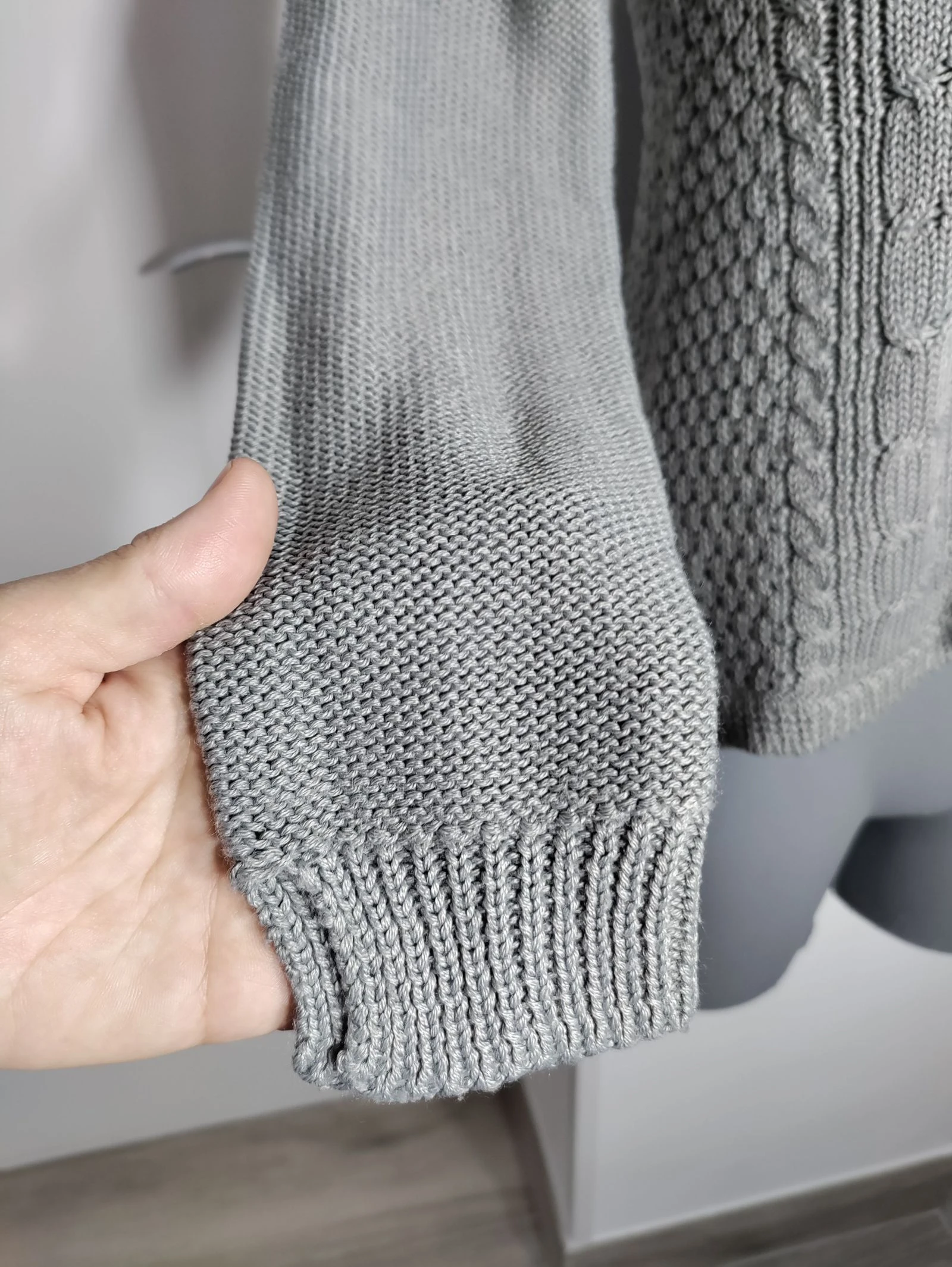 🧶 Zara Knit Twisted Grey Sweater – Size S – photo 5